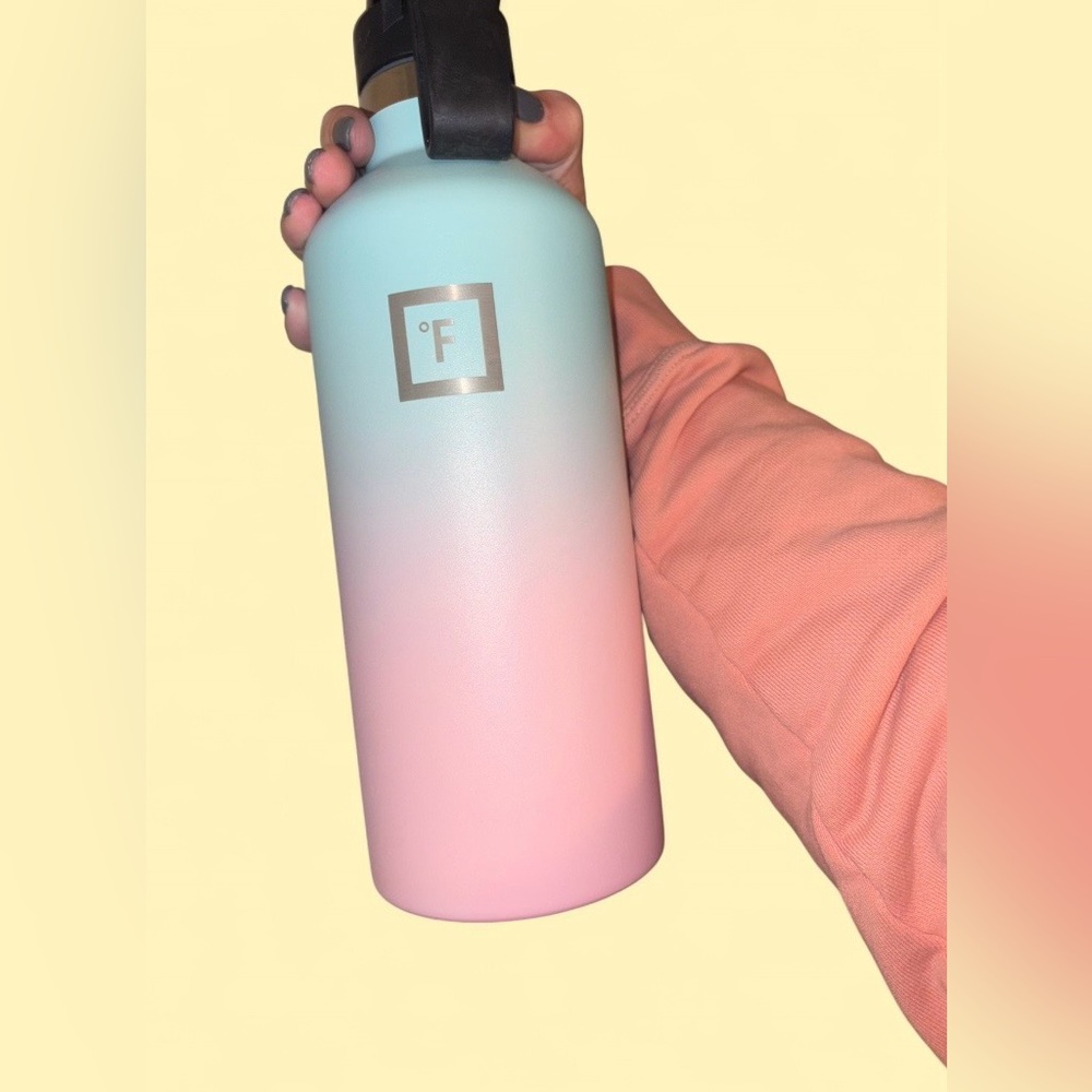 Iron Flask 32 oz Insulated Stainless Steel Water Bottle – New (Box Damage) - Picture 8 of 15